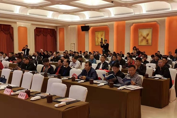 創(chuàng)想光譜儀器在常州中頻爐技術(shù)培訓(xùn)班展示 創(chuàng)想光譜儀器在常州中頻爐技術(shù)培訓(xùn)班展示